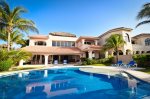 Pool lounges